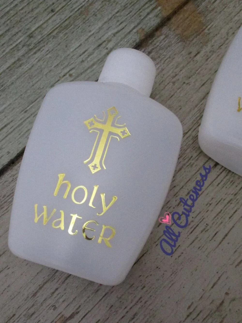 🎀 (NWOT) 4 Small Empty Bottles